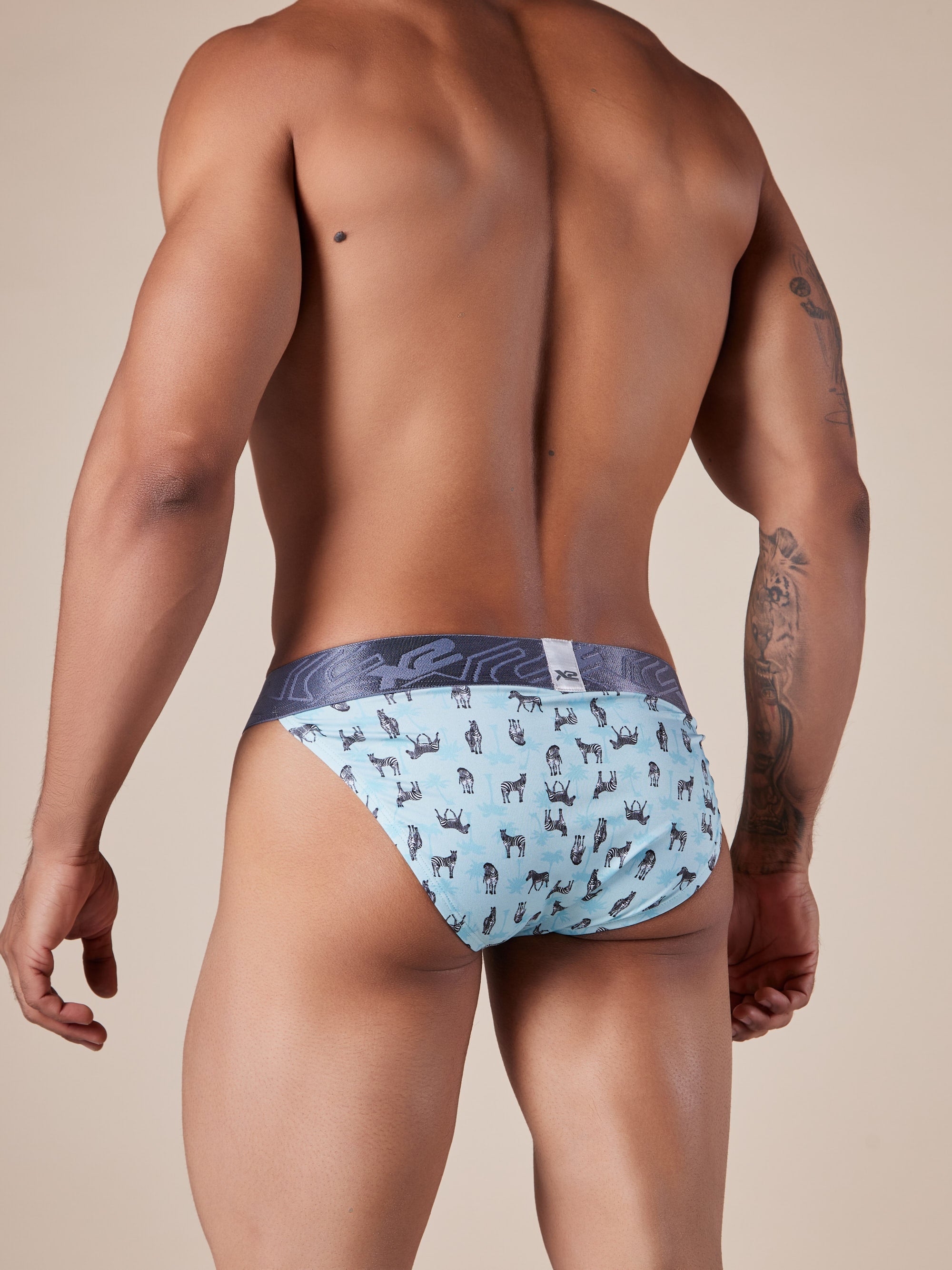 Thong Renato Demand