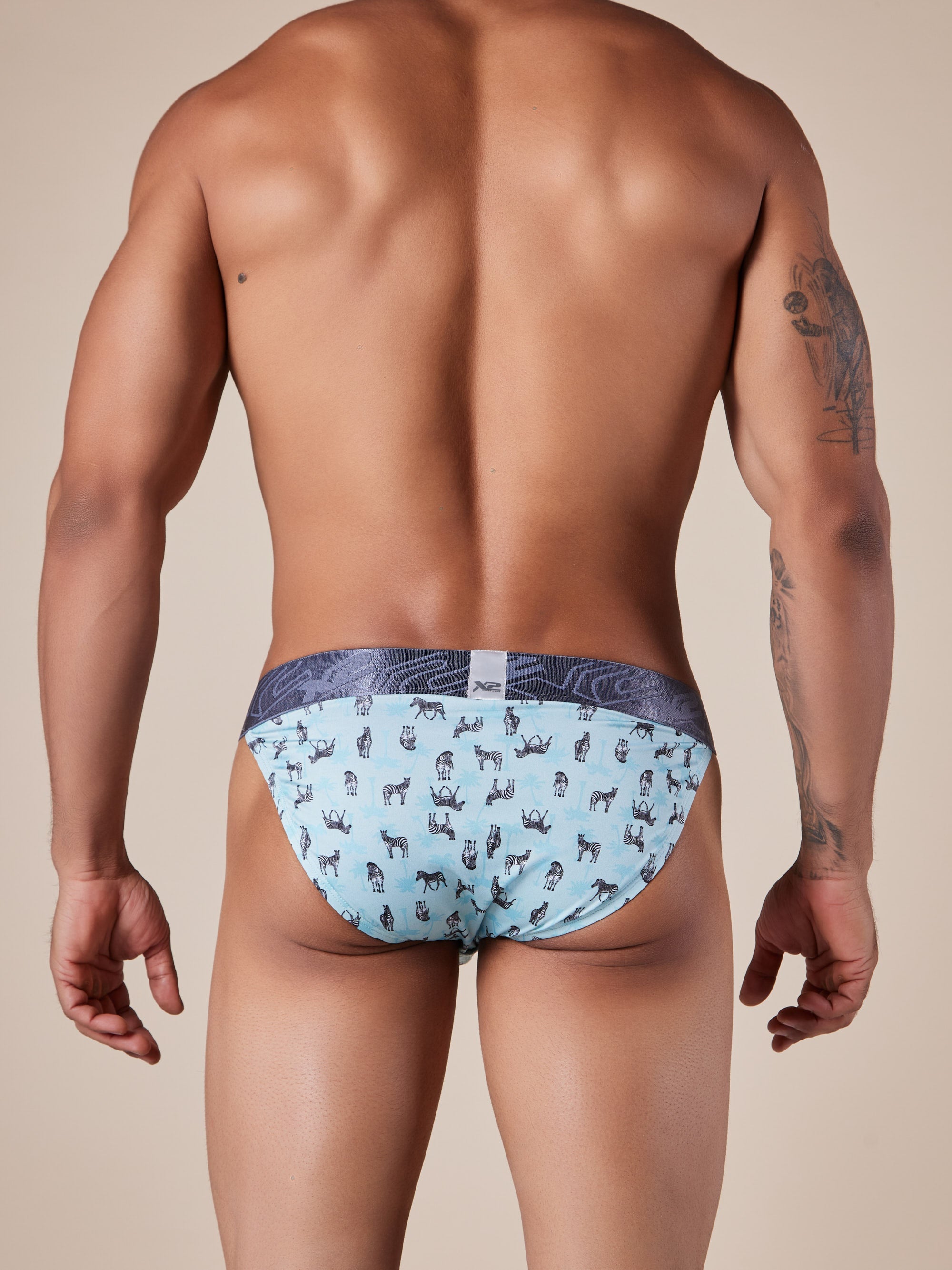 Thong Renato Demand