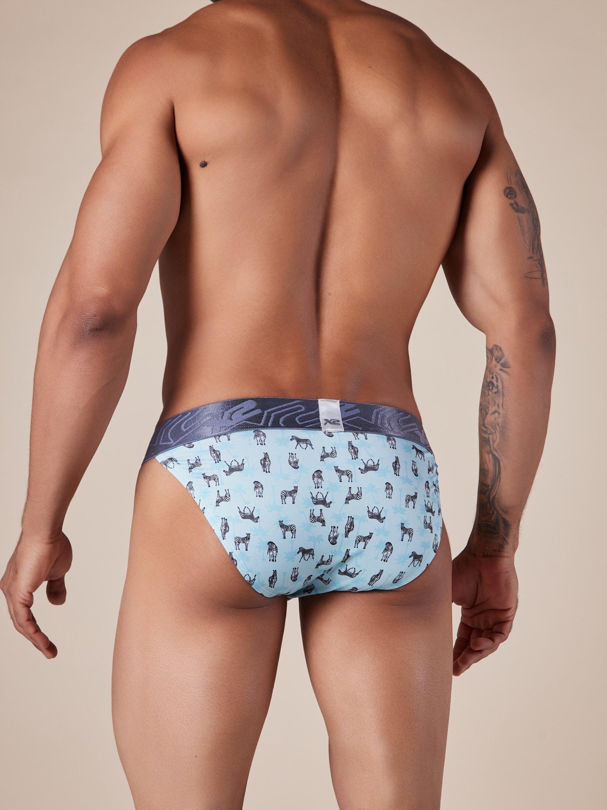 Thong Renato Demand