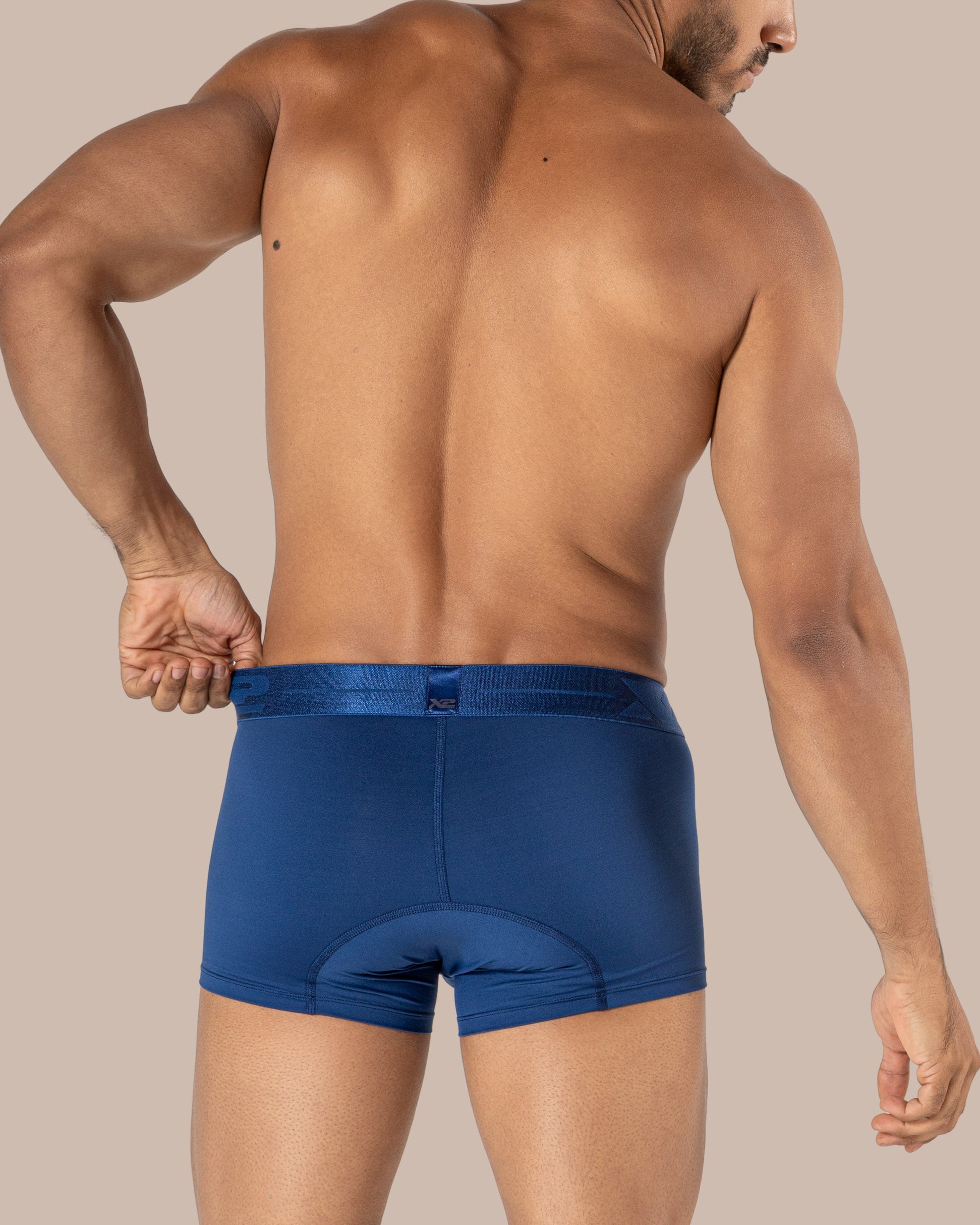Trunk Monumental Blue
