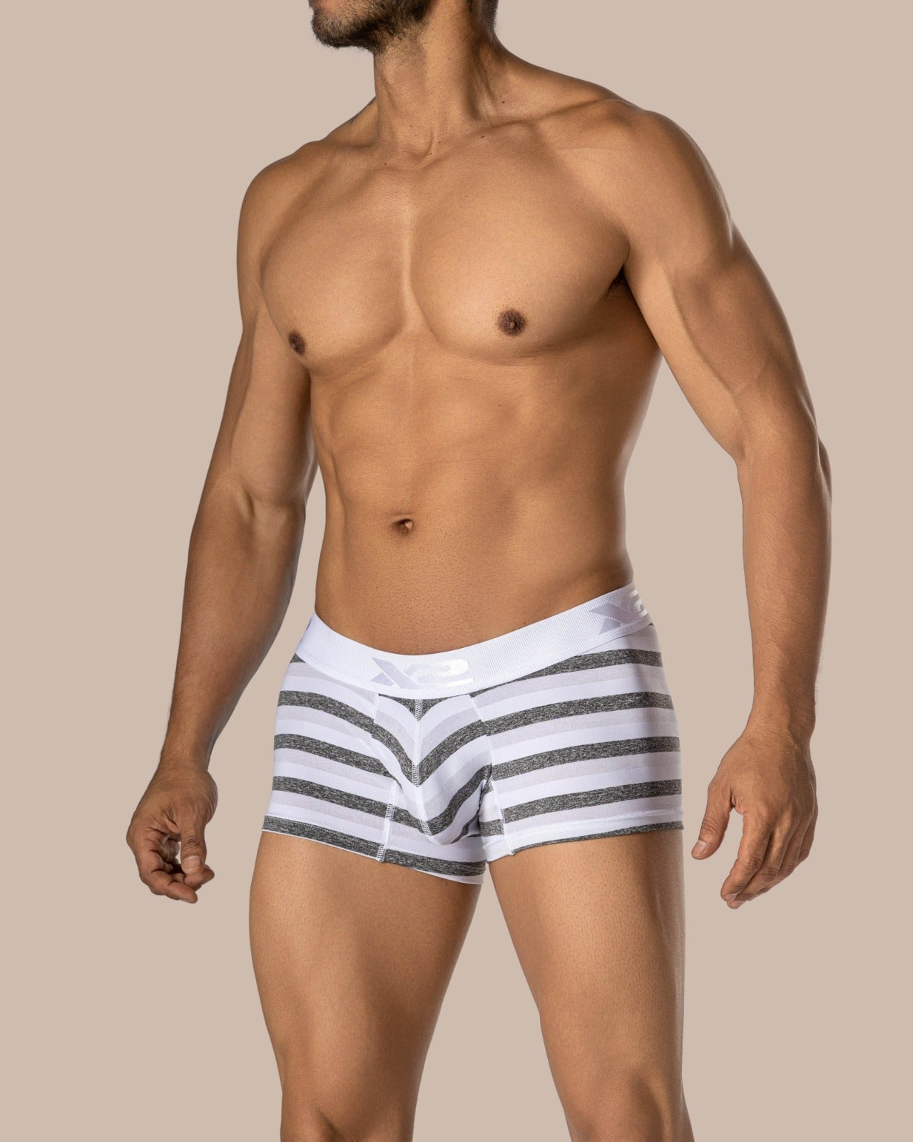 Trunk Summer White