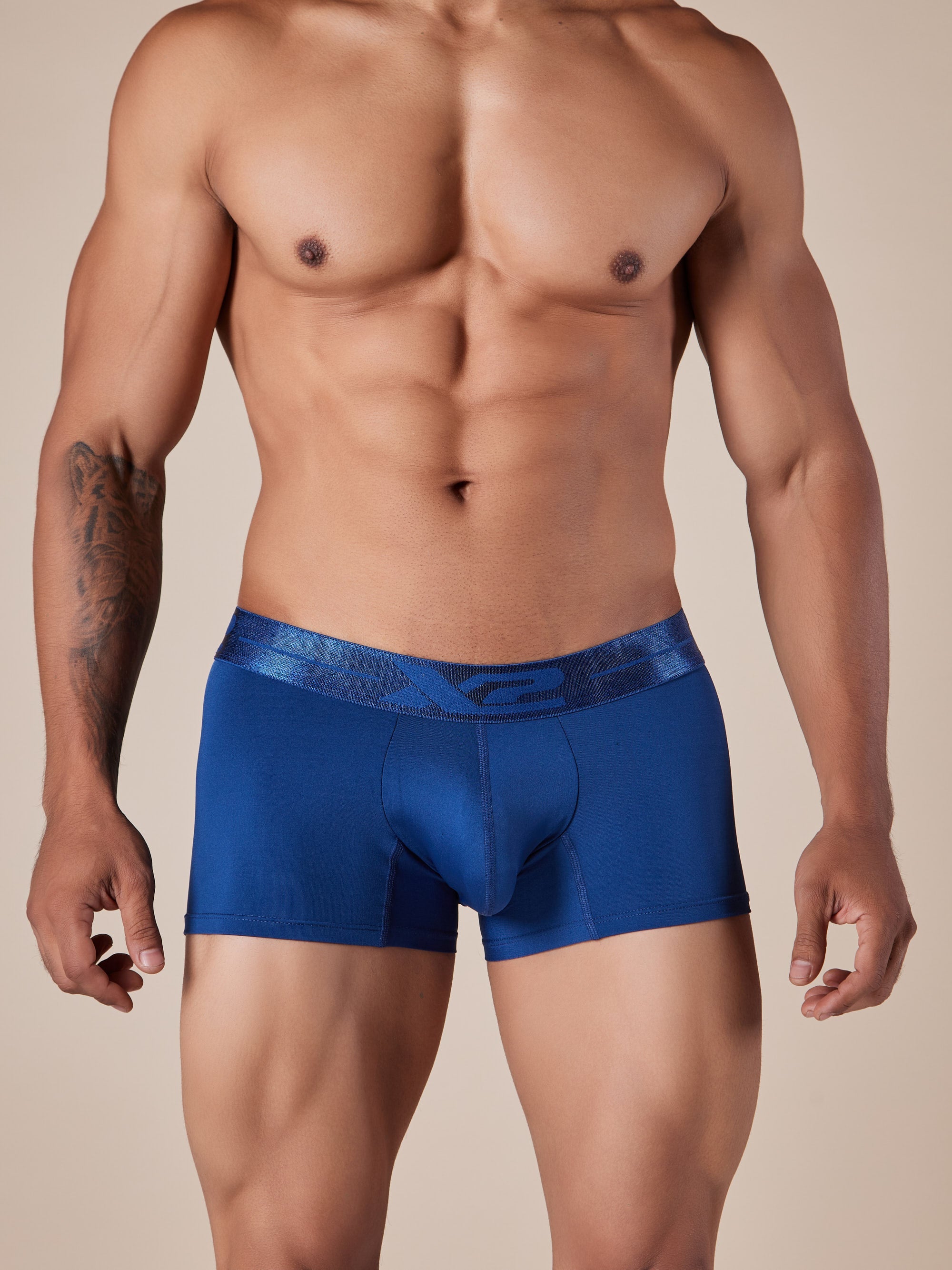 Trunk Monumental Blue